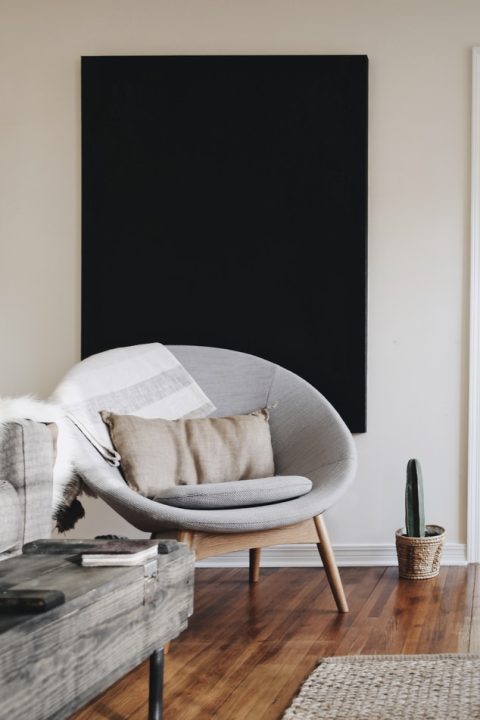 Room with a gallery wall and desk